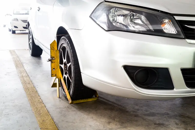 What are the considerations for using wider tyres?