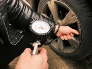 How to Inflate Car Tyres: AVS's Complete Guide for 2026